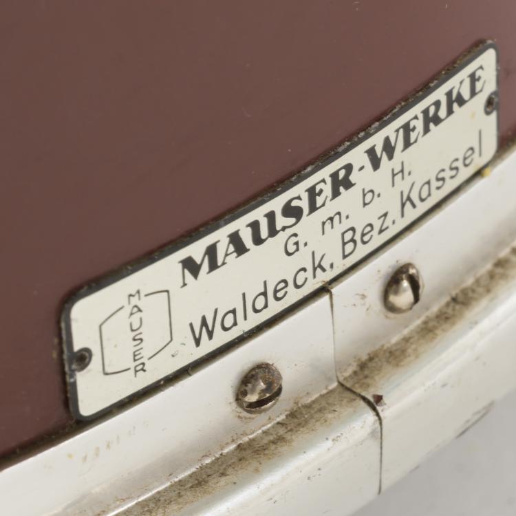 Bild 3 zu Objekt, Small 'Rundform' desk, c. 1954., Mauser-Werke, Waldeck, 158B 403