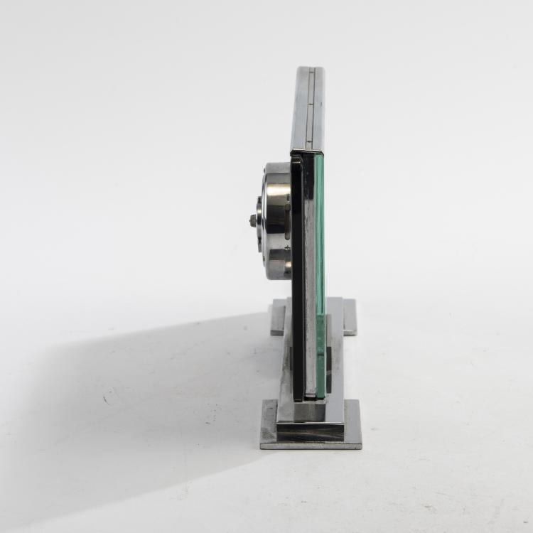 Bild 2 zu Objekt, Table clock, c. 1935, Heinrich M&ouml;ller (attributed), Kienzle, Schwenningen, 159C 446