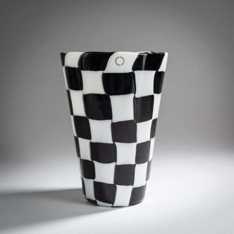 Bild 1 zu Objekt, Vase, c. 1995, Gianni Versace, Venini & C., Murano, 158C 867