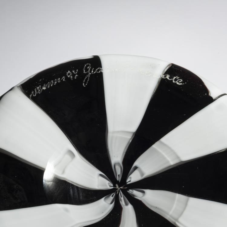 Bild 3 zu Objekt, Vase, c. 1995, Gianni Versace, Venini & C., Murano, 158C 867