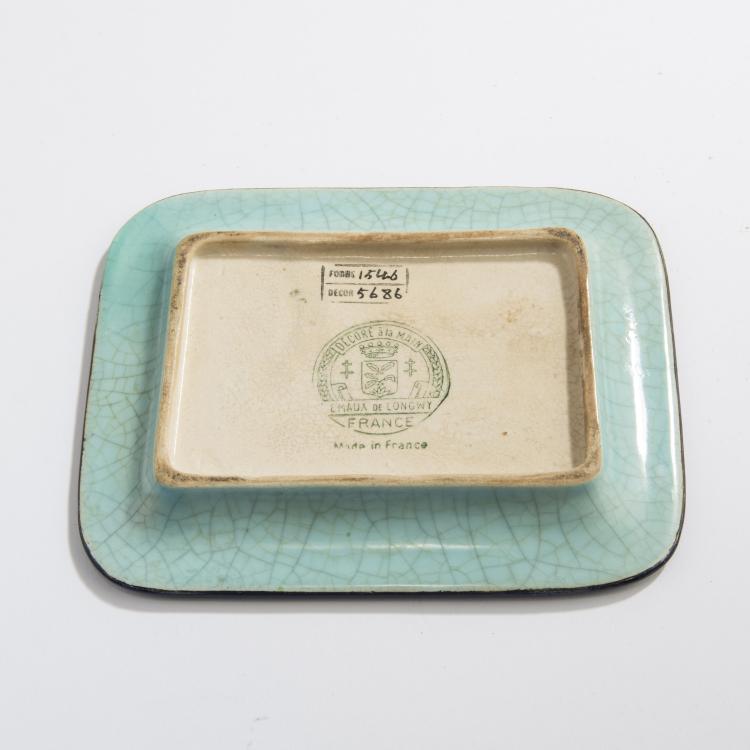 Bild 2 zu Objekt, Kleine Visitenkartenschale, 1920er Jahre, Longwy, Soci&eacute;t&eacute; des Faienceries de, 159C 564