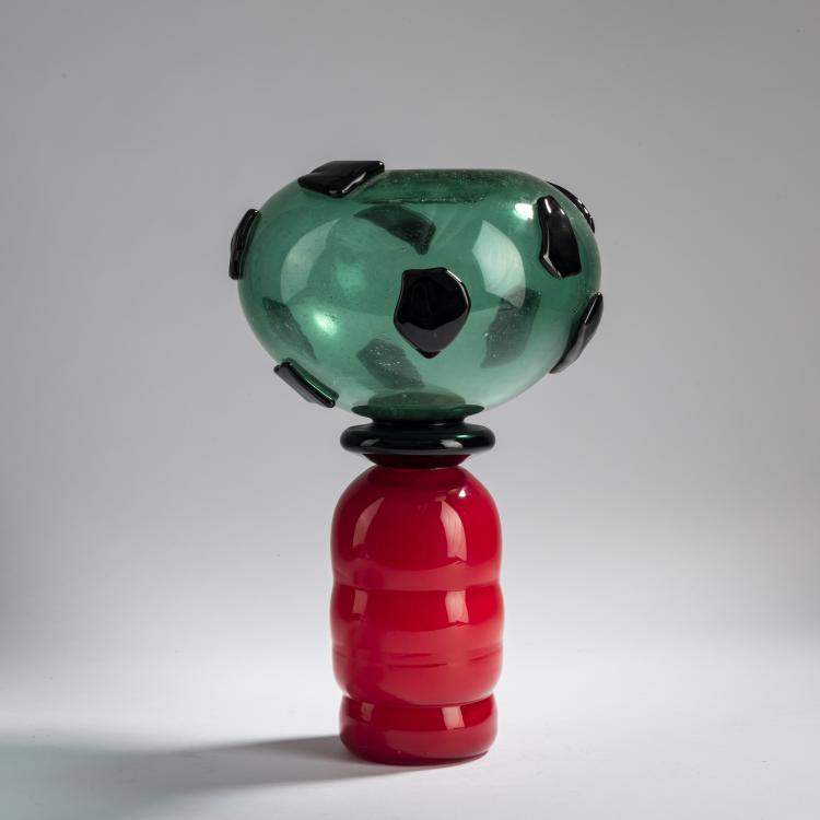 Bild 1 zu Objekt, 'Donna Luisa' vase, 1991, Herbert Jakob Weinand, Memphis Extra, Mailand; Compagnia Vetraria Muranese, Murano, 158A 283