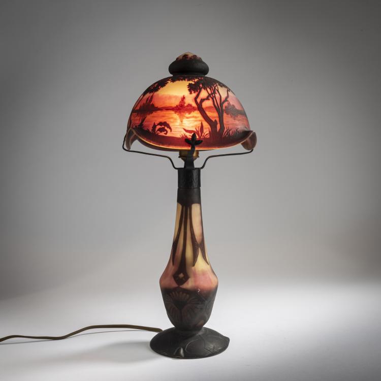 Hauptbild zu Objekt, Tischleuchte 'Paysage lacustre', um 1910, Daum Fr&egrave;res, Nancy, 159B 138