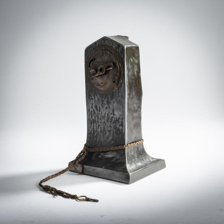 Bild 2 zu Objekt, Table clock, c. 1900, Junghans, Schramberg, 159C 443