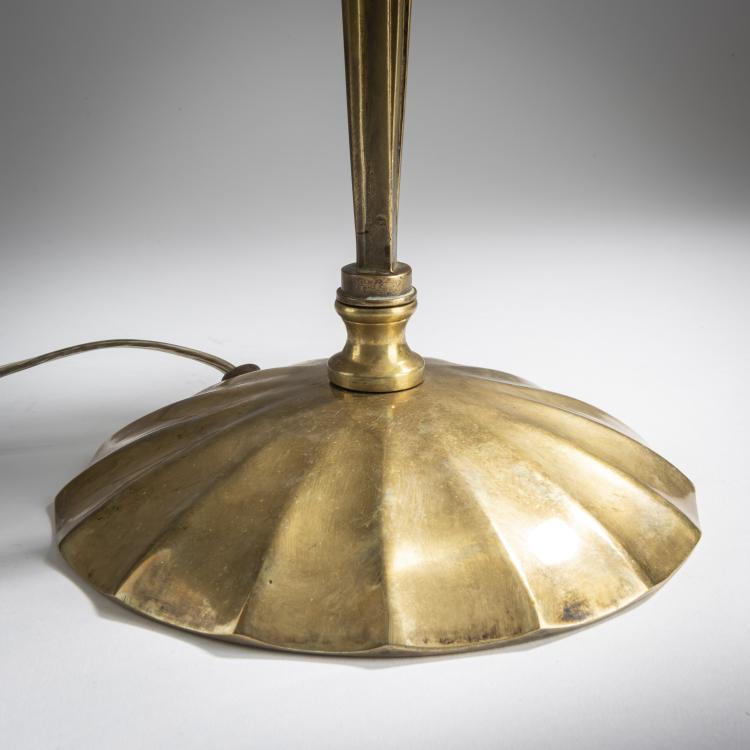 Bild 2 zu Objekt, Tischleuchte mit zwei Schirmen, um 1910-1915, Quezal Art Glass & Decorating Company, New York, 159B 333