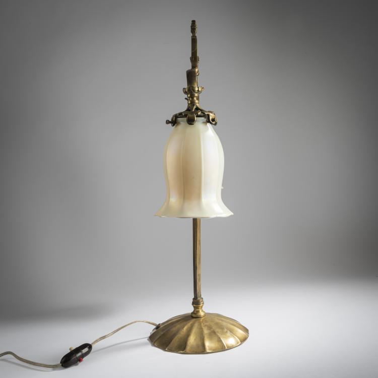 Bild 4 zu Objekt, Tischleuchte mit zwei Schirmen, um 1910-1915, Quezal Art Glass & Decorating Company, New York, 159B 333