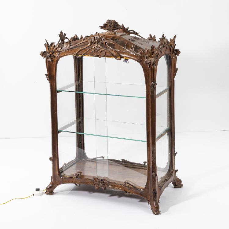 Bild 2 zu Objekt, Showcase, c. 1900, Nancy, 162C 335