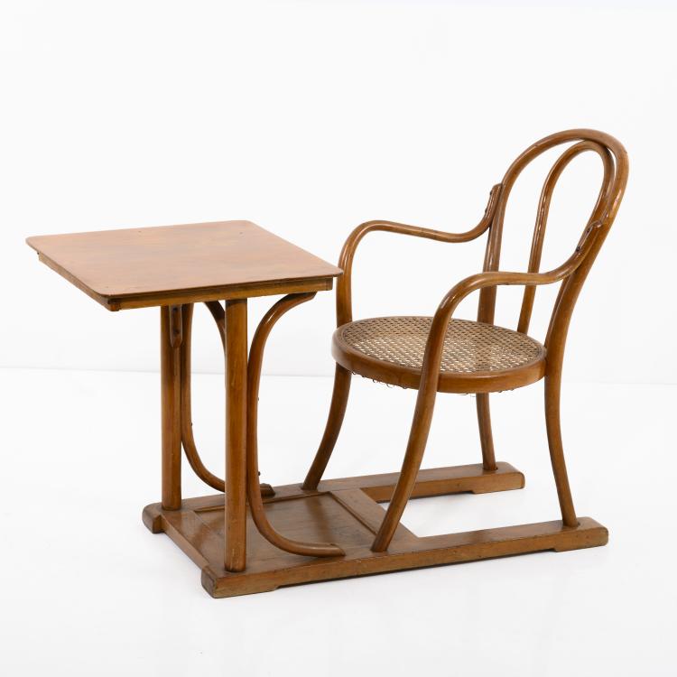 Bild 2 zu Objekt, School desk 'No. 18', c. 1876, Thonet, Wien (zugeschrieben), 159C 637