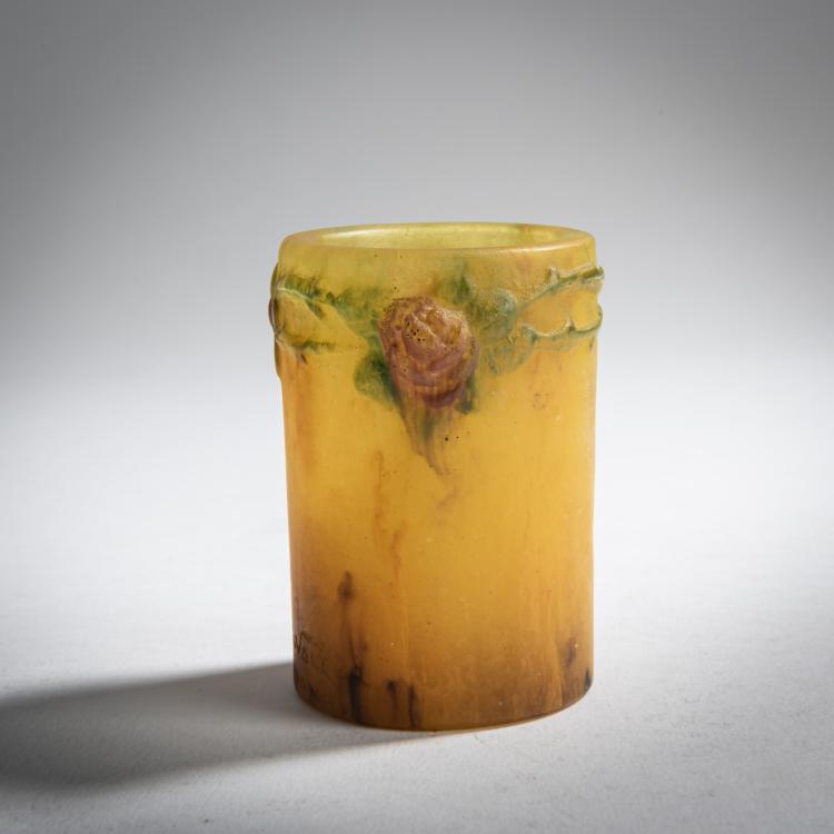 Bild 1 zu Objekt, Kleine Vase 'Roses', um 1924, Walter, Amalric, Nancy, 159B 294