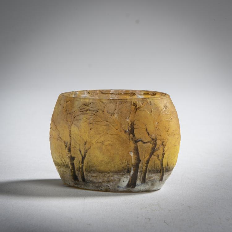 Bild 1 zu Objekt, Miniatur-Vase 'Cr&eacute;puscule neige' oder 'Paysage hiver', um 1902, Daum Fr&egrave;res, Nancy, 159B 106