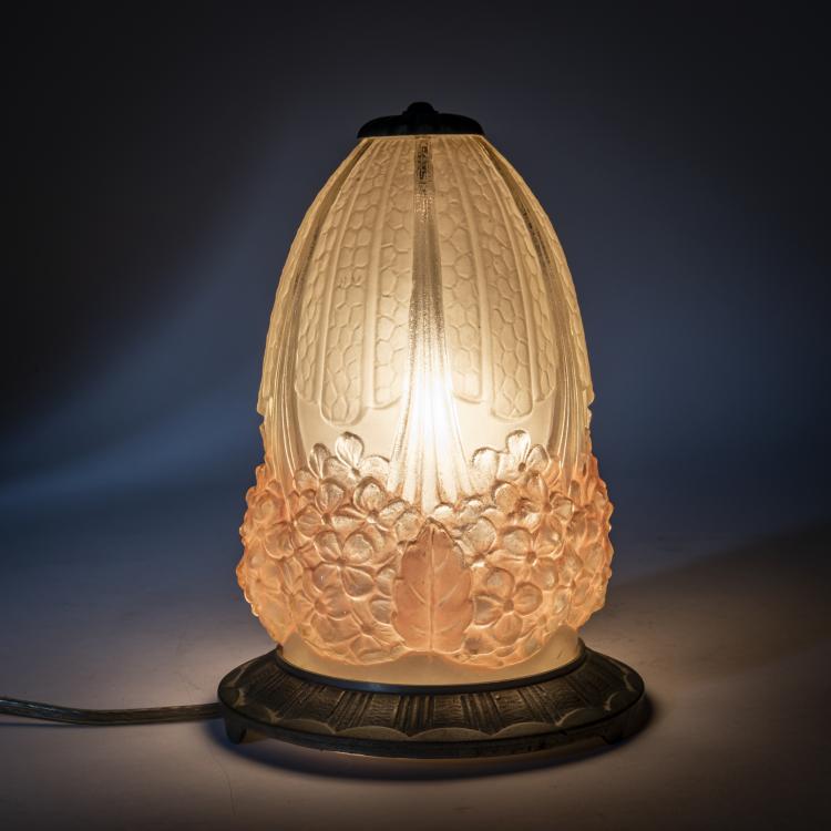 Bild 2 zu Objekt, Veilleuse, um 1930, Muller Fr&egrave;res, Lun&eacute;ville, 159B 240