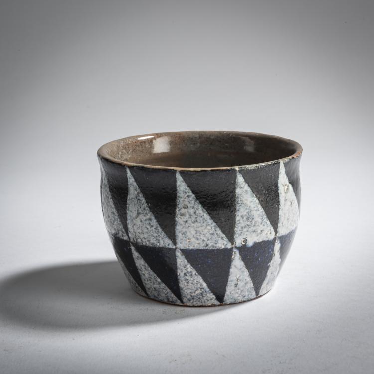 Bild 1 zu Objekt, Small cachepot, c. 1920, Eduard Klablena, Langenzersdorf, 159C 547