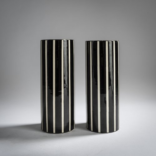 2 vases, c. 1906