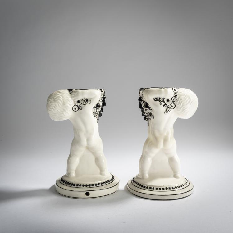Bild 1 zu Objekt, 2 candlesticks, c. 1907, Michael Powolny, Wiener Keramik, 159C 553