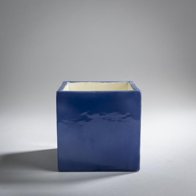 Hauptbild zu Objekt, Cachepot, um 1910, Bertold L&ouml;ffler,Michael Powolny, Wiener Keramik, 160A 56