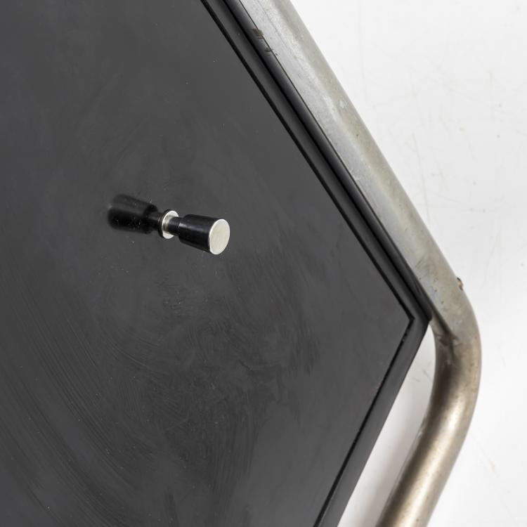 Bild 7 zu Objekt, Schreibtisch 'B 21/1', 1955, Thonet, Frankenberg, 160A 90