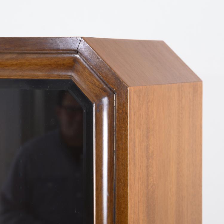 Bild 5 zu Objekt, Gun cabinet, c. 1914, Henry van de Velde, 160A 33