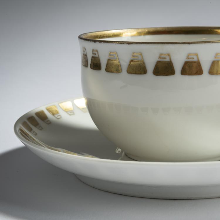 Bild 2 zu Objekt, Tea cup and saucer, c. 1906, Henry van de Velde, Beyer & Bock, Rudolstadt-Volkstedt, 160A 25