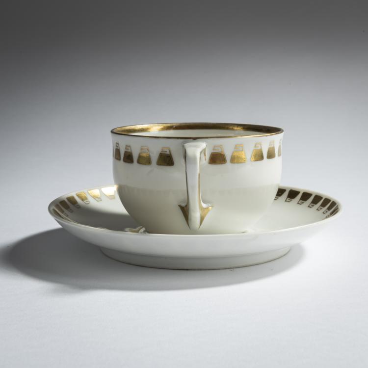 Bild 3 zu Objekt, Tea cup and saucer, c. 1906, Henry van de Velde, Beyer & Bock, Rudolstadt-Volkstedt, 160A 25