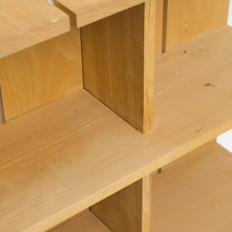 Bild 5 zu Objekt, Schreibtisch 'Crate', 1934, Gerrit Rietveld, Cassina, Mailand, 161C 483
