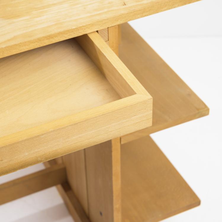 Bild 6 zu Objekt, Schreibtisch 'Crate', 1934, Gerrit Rietveld, Cassina, Mailand, 161C 483