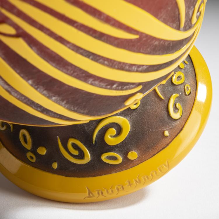 Bild 2 zu Objekt, Vase 'Chrysanth&egrave;mes', um 1924, Daum Fr&egrave;res, Nancy, 159B 157