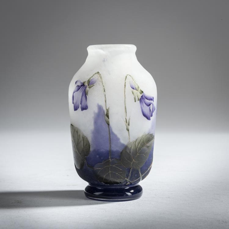 Bild 1 zu Objekt, Miniaturvase 'Violettes', um 1910, Daum Fr&egrave;res, Nancy, 159B 137