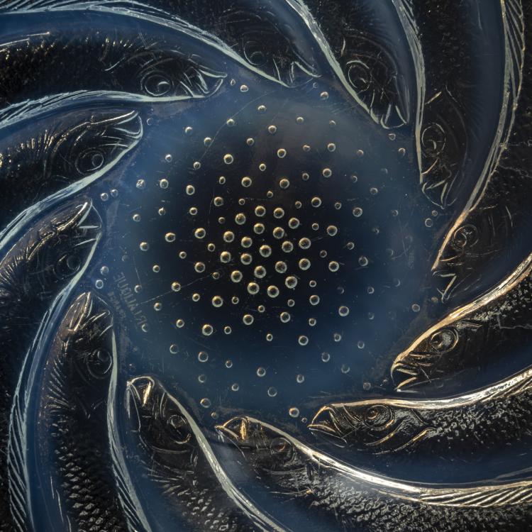 Bild 1 zu Objekt, Schale 'Poissons N&deg; 1', 1931, Ren&eacute; Lalique, Lalique, 159A 20