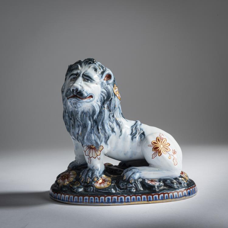 Hauptbild zu Objekt, Sitting lion, c. 1875, Emile Gall&eacute;, Saint-Cl&eacute;ment, 159C 569