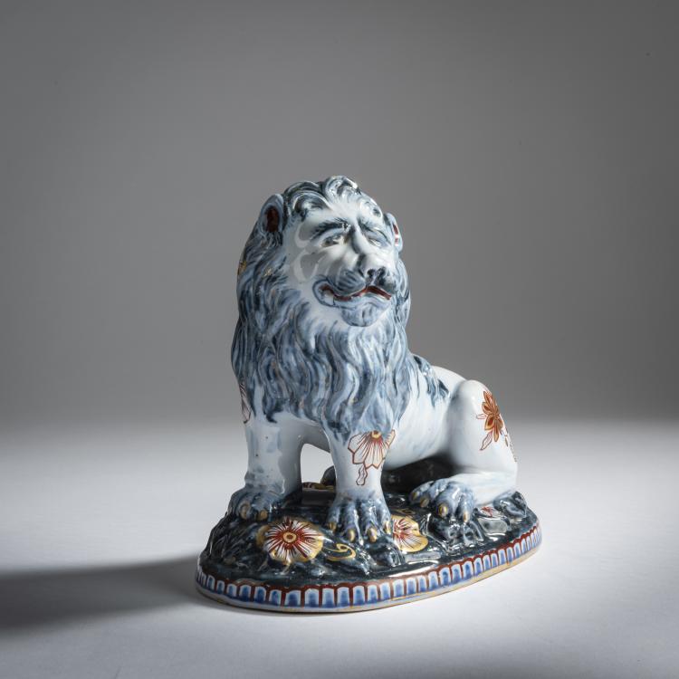 Bild 1 zu Objekt, Sitting lion, c. 1875, Emile Gall&eacute;, Saint-Cl&eacute;ment, 159C 569