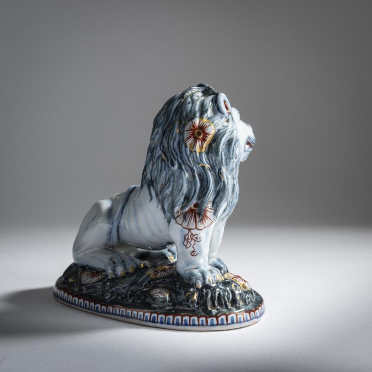 Bild 2 zu Objekt, Sitting lion, c. 1875, Emile Gall&eacute;, Saint-Cl&eacute;ment, 159C 569