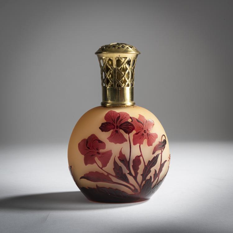 Hauptbild zu Objekt, Lampe berger 'Pens&eacute;es', um 1919-25, Paul Nicolas, Nicolas, Paul, Nancy, D'Argental, 159B 245