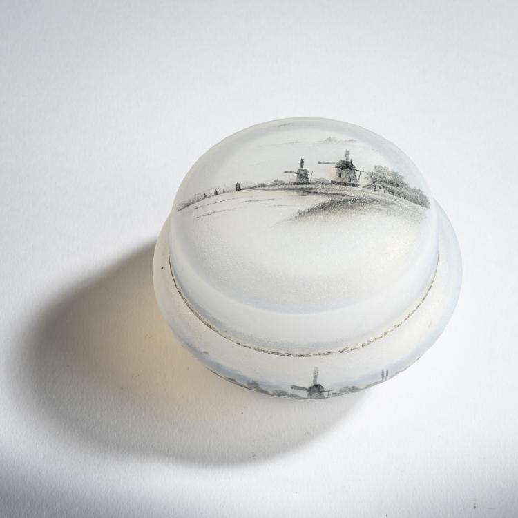 Bild 5 zu Objekt, Deckeldose 'Delft', um 1898, Daum Fr&egrave;res, Nancy, 159B 95