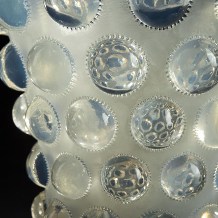 Bild 1 zu Objekt, Vase 'Bammako', 1934, Ren&eacute; Lalique, Lalique, Ren&eacute;, Wingen-sur-Moder, 159A 30