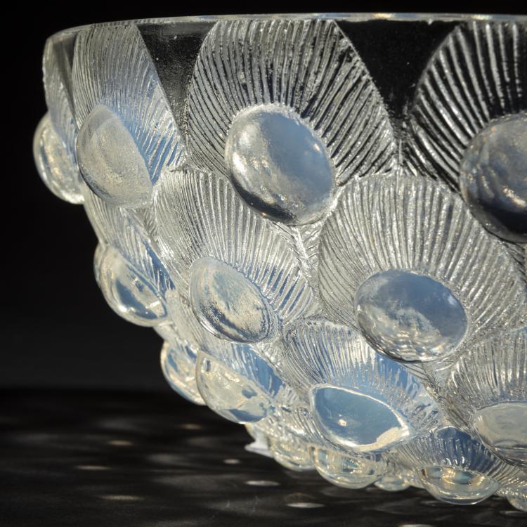 Bild 2 zu Objekt, Schale 'Plumes de paon', 1932, Ren&eacute; Lalique, Lalique, Ren&eacute;, Wingen-sur-Moder, 159A 27