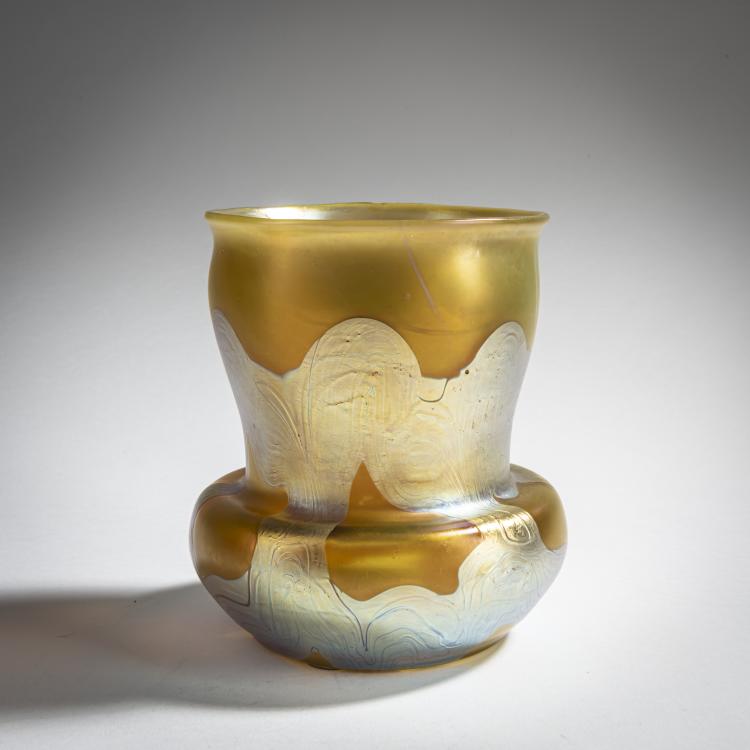 Bild 1 zu Objekt, 'Ph&auml;nomen'-Vase, um 1900, L&ouml;tz Wwe., Klosterm&uuml;hle, 159B 306