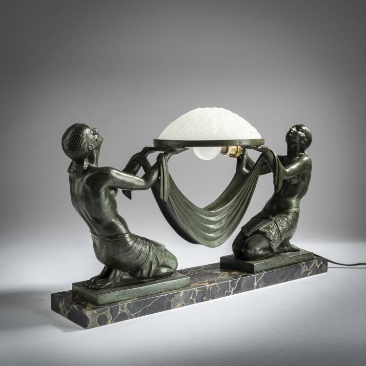 Bild 1 zu Objekt, Table light, c. 1930, Pierre Le Faguays, Fayral, Paris, 159C 434