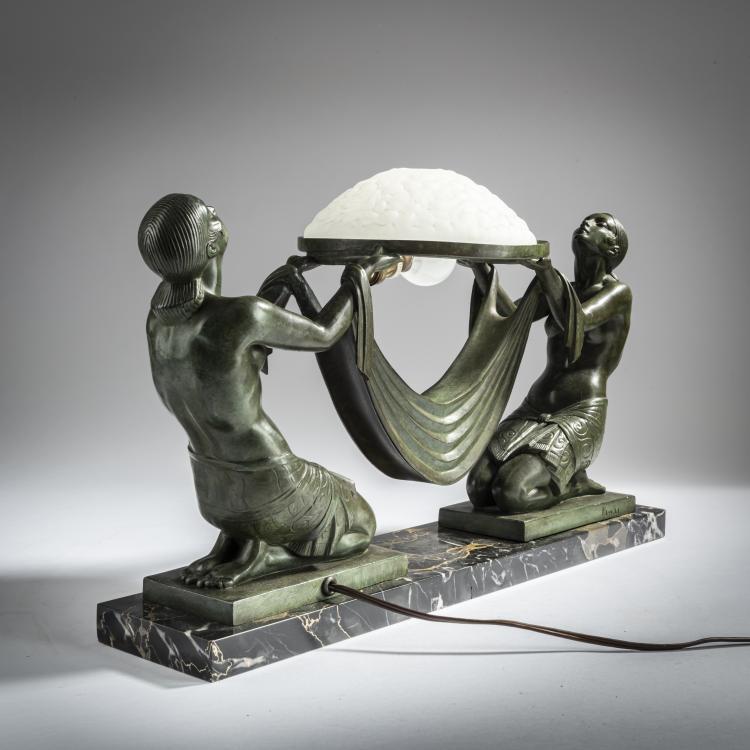 Bild 3 zu Objekt, Table light, c. 1930, Pierre Le Faguays, Fayral, Paris, 159C 434