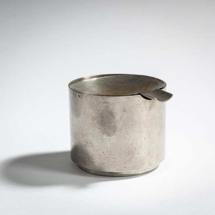 Bild 2 zu Objekt, Bauhaus ashtray 'MT 35', c. 1924, Marianne Brandt, Bauhaus, 160A 67