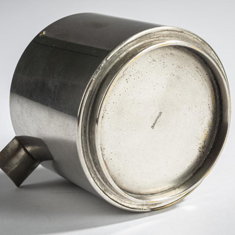 Bild 4 zu Objekt, Bauhaus ashtray 'MT 35', c. 1924, Marianne Brandt, Bauhaus, 160A 67