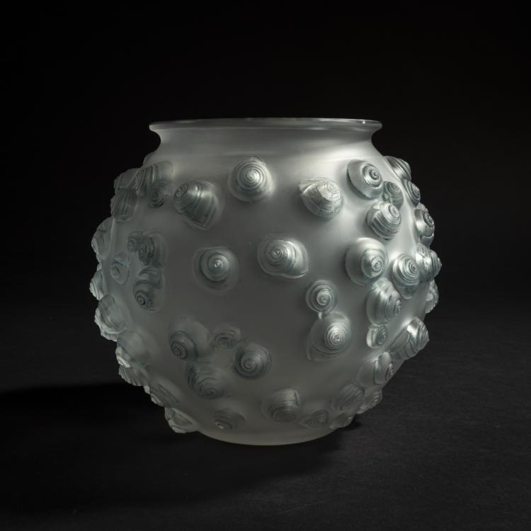 Hauptbild zu Objekt, Vase 'Palissy', 1926, Ren&eacute; Lalique, Lalique, Ren&eacute;, Wingen sur Moder, 159A 9