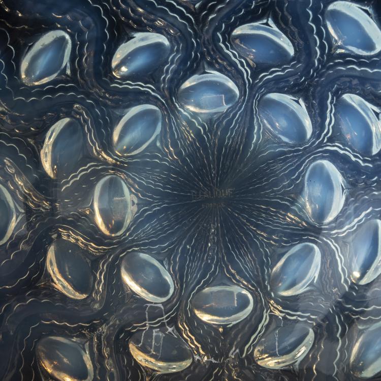 Bild 3 zu Objekt, Schale 'Bulbes N&deg; 2', 1935, Ren&eacute; Lalique, Lalique, Ren&eacute;, Wingen sur Moder, 159A 33