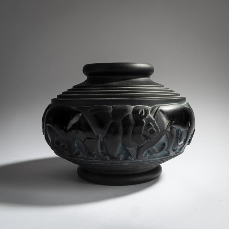 Bild 1 zu Objekt, Vase mit schreitenden L&ouml;wen, um 1930, D'Avesn, Pierre, Croismare, 159B 85