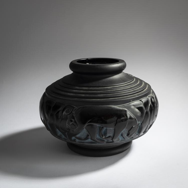 Bild 2 zu Objekt, Vase mit schreitenden L&ouml;wen, um 1930, D'Avesn, Pierre, Croismare, 159B 85