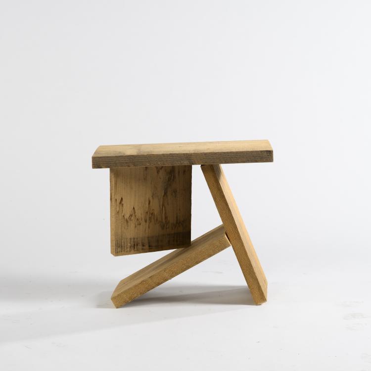 Hauptbild zu Objekt, Kleine Bank 'Materialarbeiten' aus dem Projekt 'Bergstation', 2016, Andres Bally, Bally, Andres, 160A 167