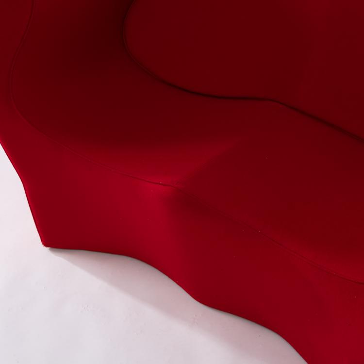Bild 5 zu Objekt, 'Double Soft Big Easy' sofa, 1990, Ron Arad, Moroso, Mailand, 161C 785