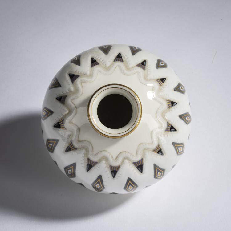 Bild 2 zu Objekt, Vase, 1925, Adrien Auguste Leduc, S&egrave;vres, Manufacture Nationale de, 159C 532