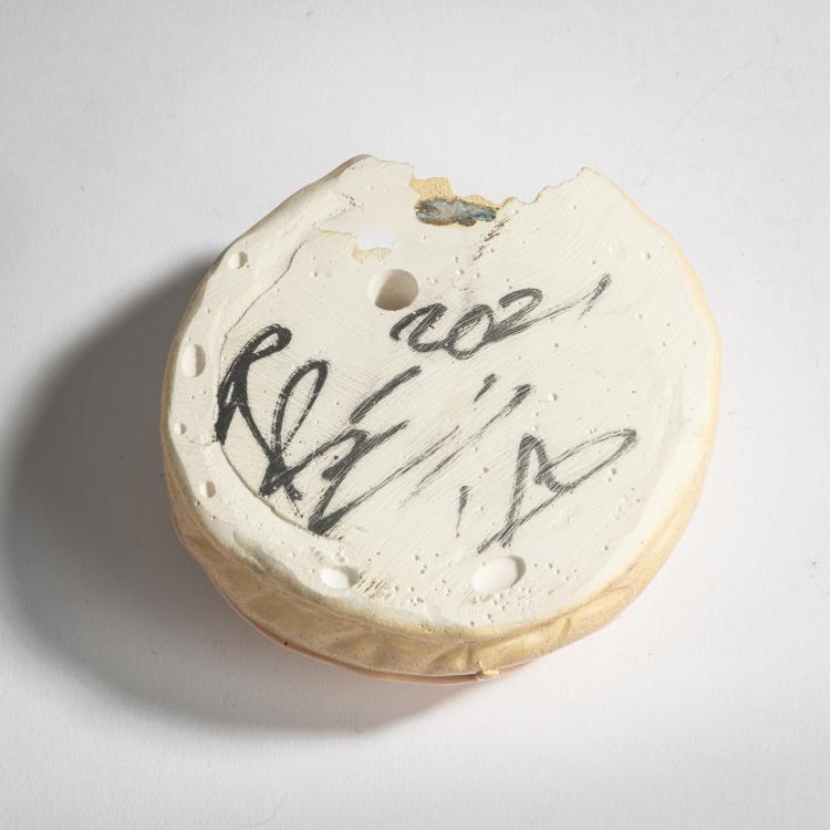 Bild 4 zu Objekt, Zwei Donuts 'Chanel' und 'Louis Vuitton', 2021, Ruben Verheggen,Eva Post, 160C 636