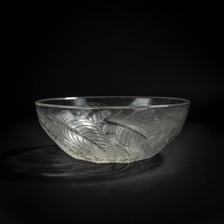 Bild 1 zu Objekt, 'Feuilles de Ch&acirc;taignier N&deg;1' bowl, 1922, Ren&eacute; Lalique, Lalique, Ren&eacute;, Wingen-sur-Moder, 159A 4
