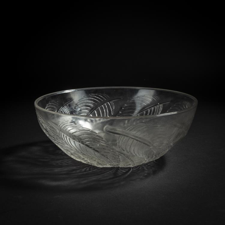 Bild 2 zu Objekt, 'Feuilles de Ch&acirc;taignier N&deg;1' bowl, 1922, Ren&eacute; Lalique, Lalique, Ren&eacute;, Wingen-sur-Moder, 159A 4